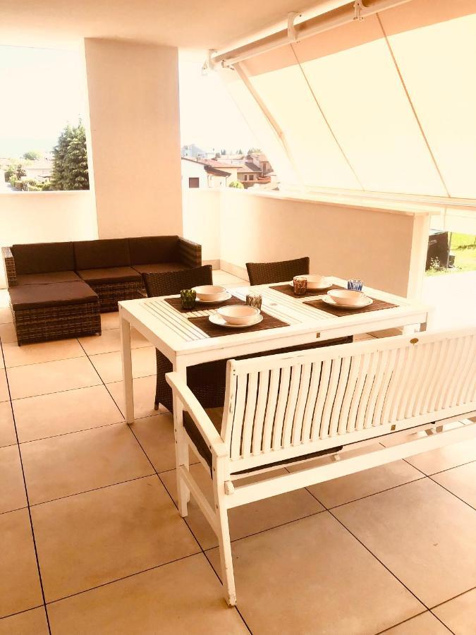 Opalia Residence - Stella Garda Lake Lifestyle Пескьера-дель-Гарда Экстерьер фото